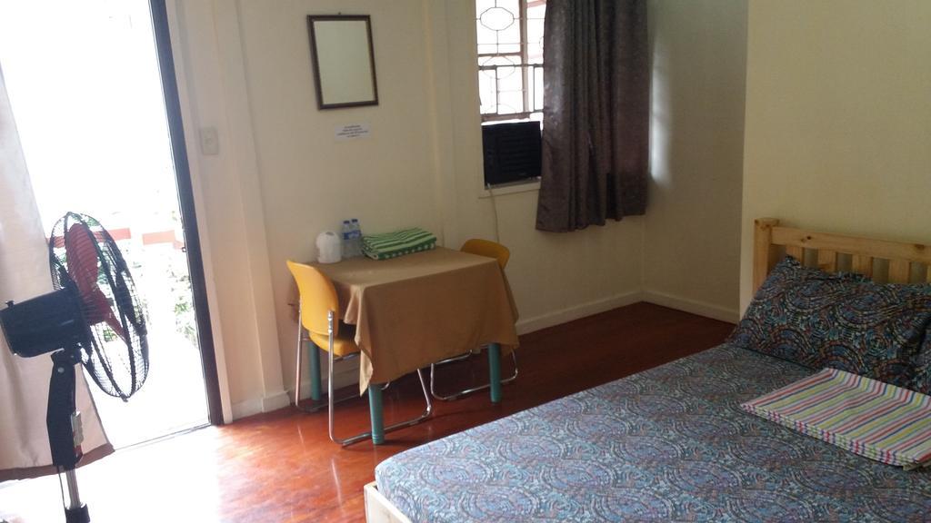 Christopher B&B And Apartments (Adults Only) Paranaque City Extérieur photo